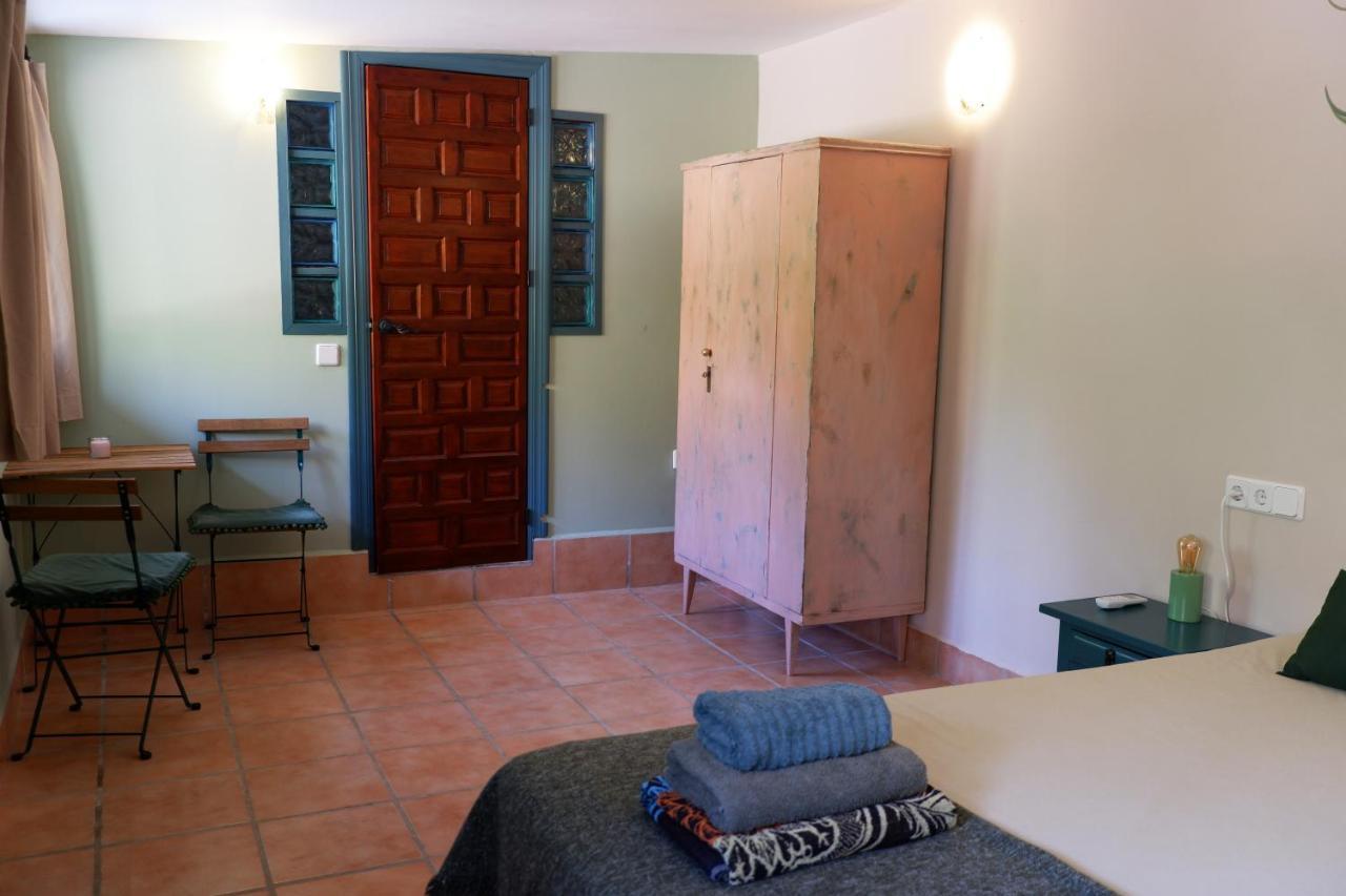 Vegan Guesthouse Finca Pereila Coín Екстериор снимка